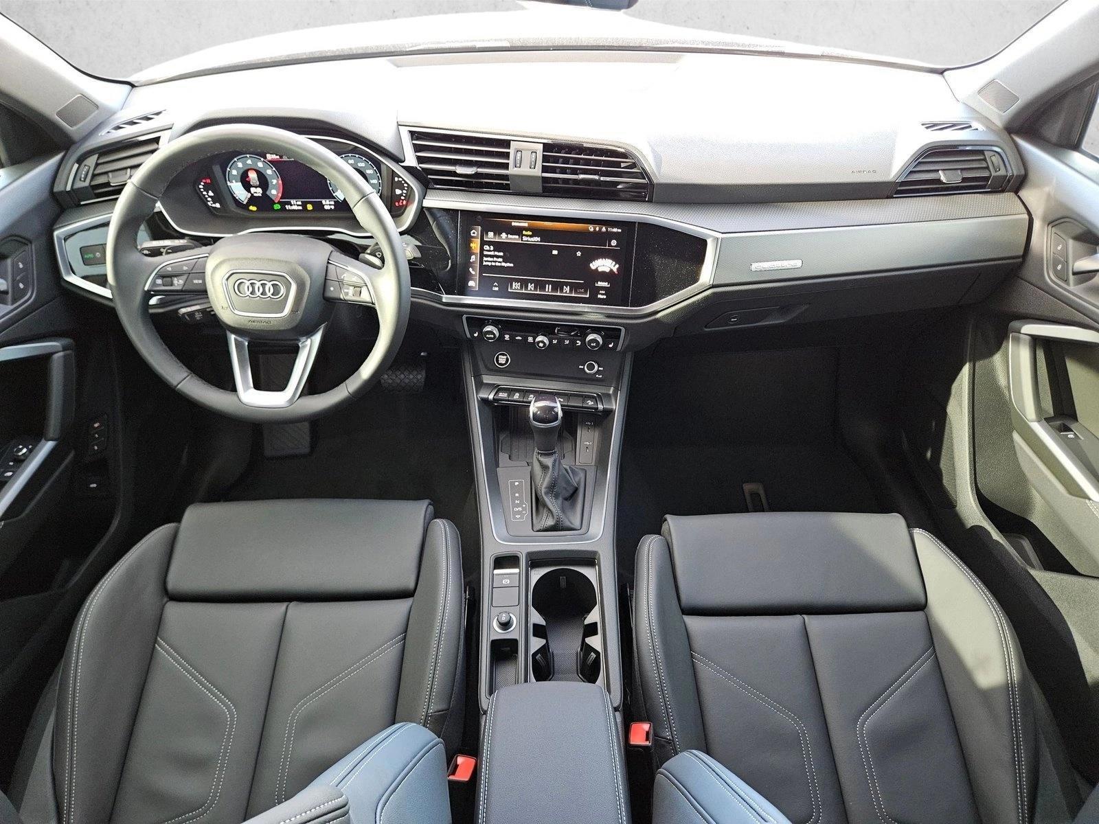 Thumbnail: 2025 Audi Q3 - 3