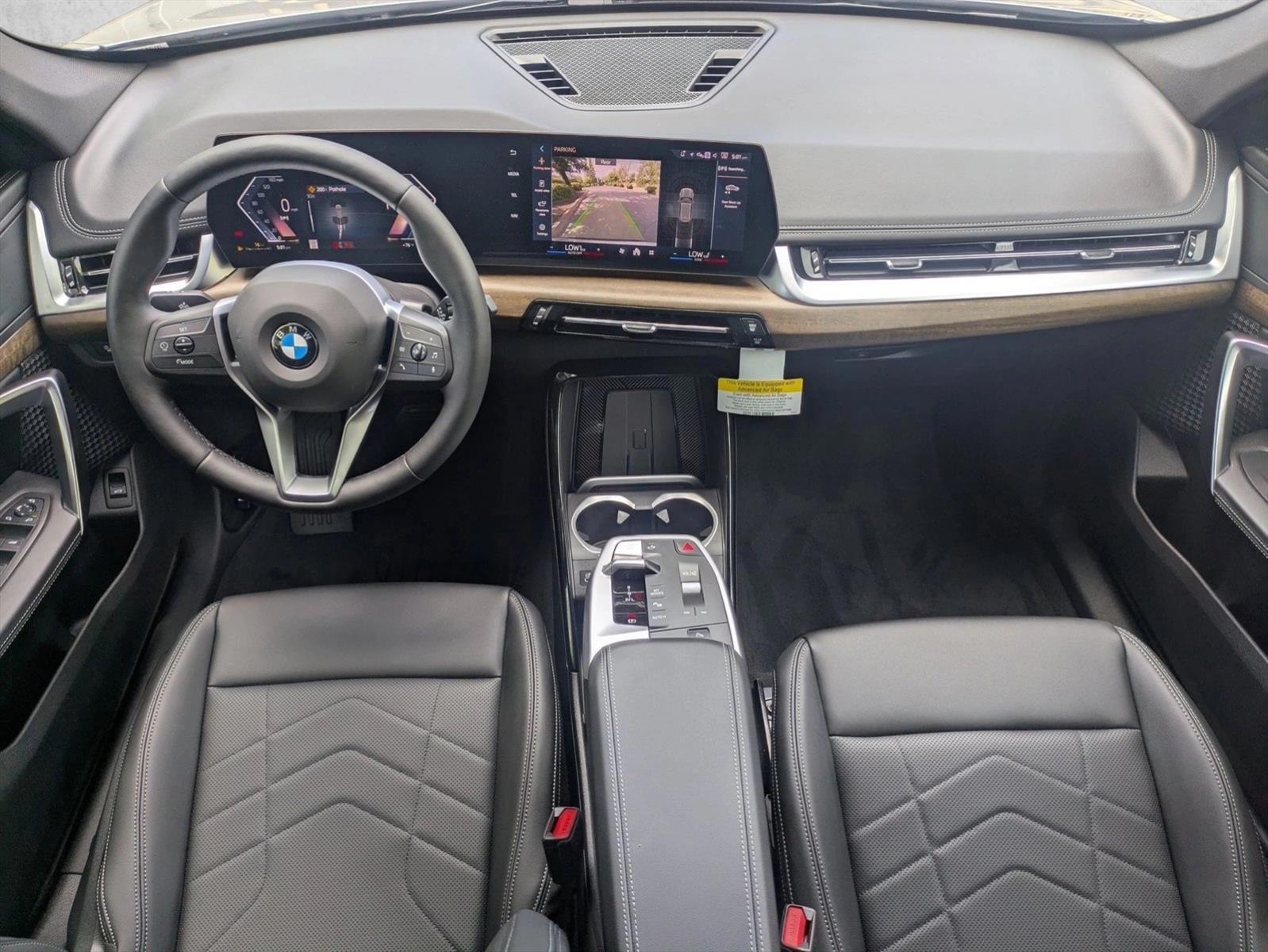 Thumbnail: 2025 BMW X1 - 3