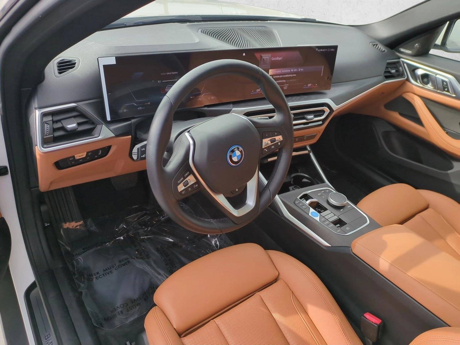 Thumbnail: 2023 BMW i4 - 3