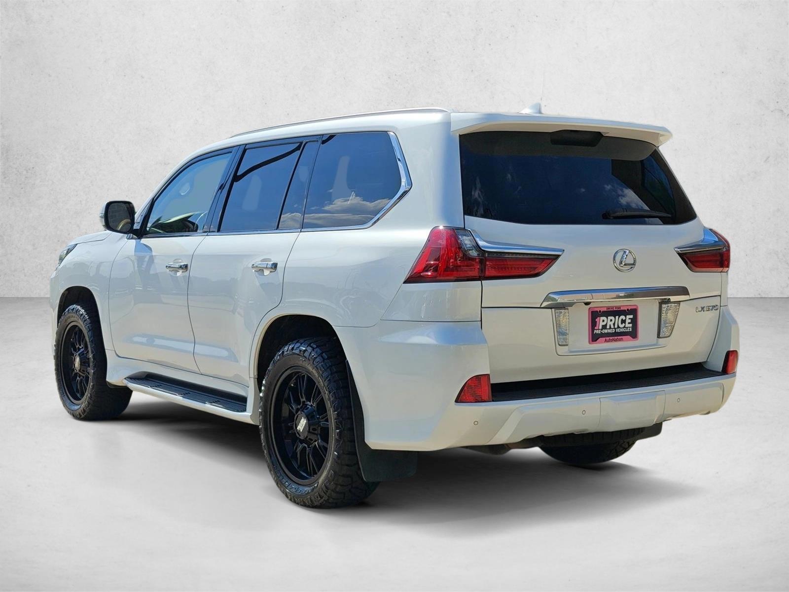 2016 Lexus LX 570