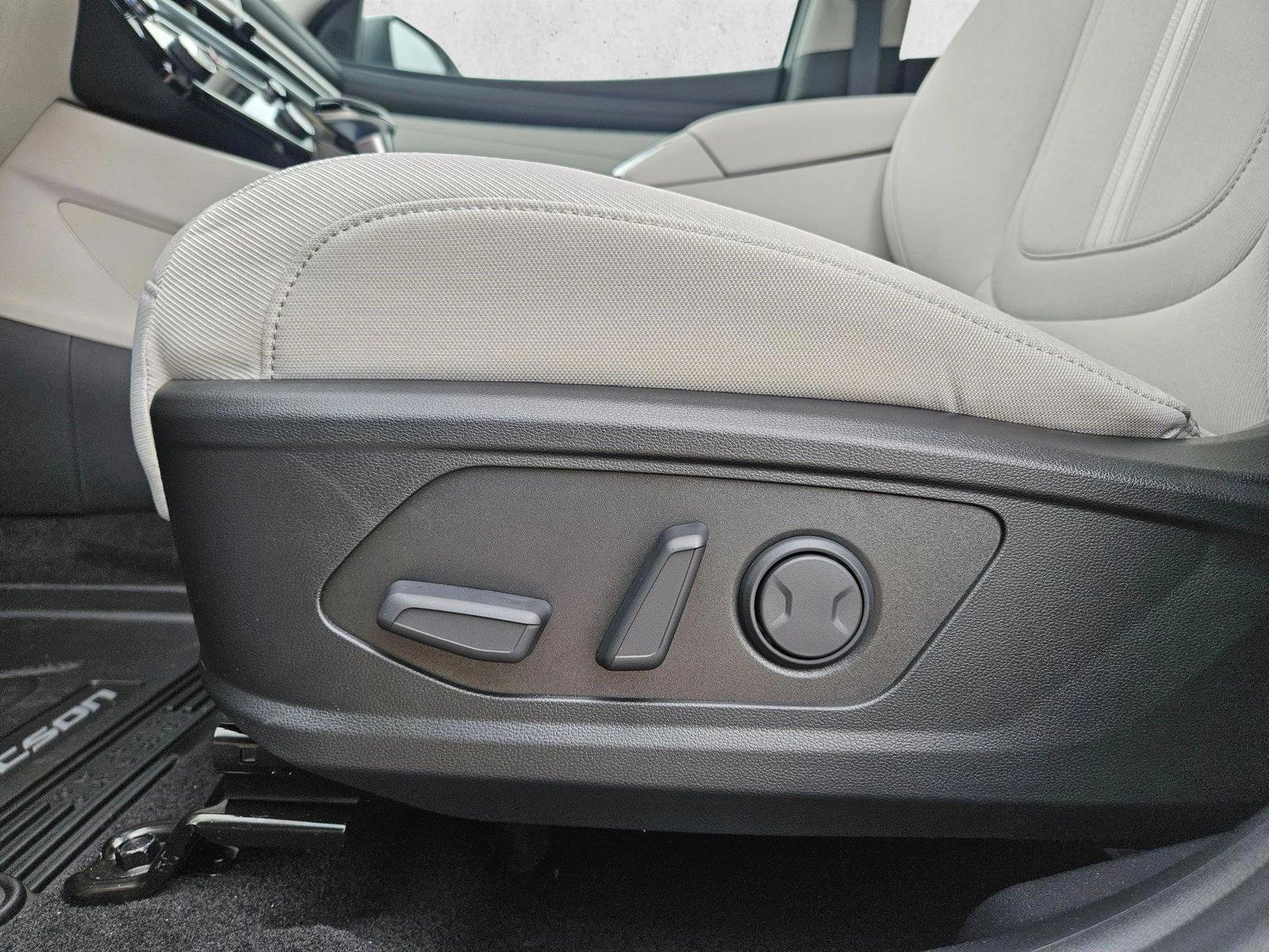 Thumbnail: 2026 Hyundai Tucson - 4