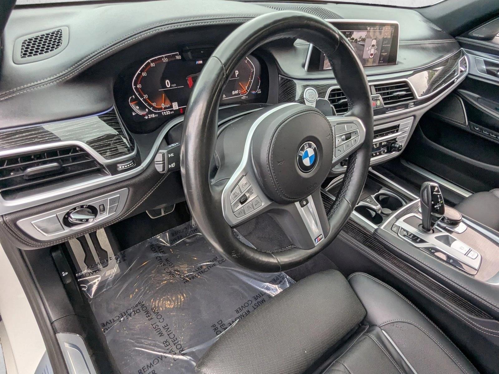 Thumbnail: 2022 BMW 7 Series - 3