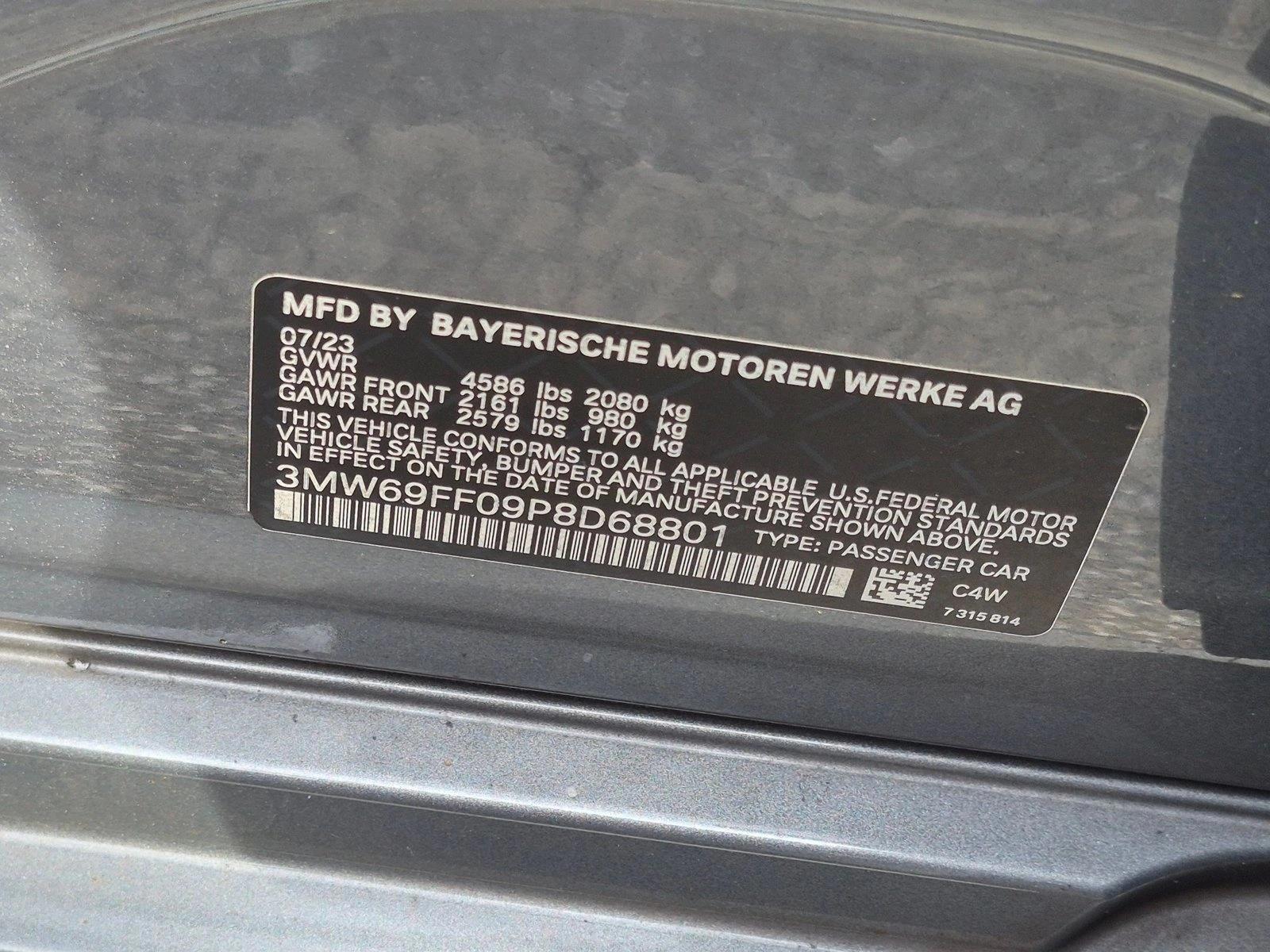 2023 BMW 3 Series 330i - Photo 22