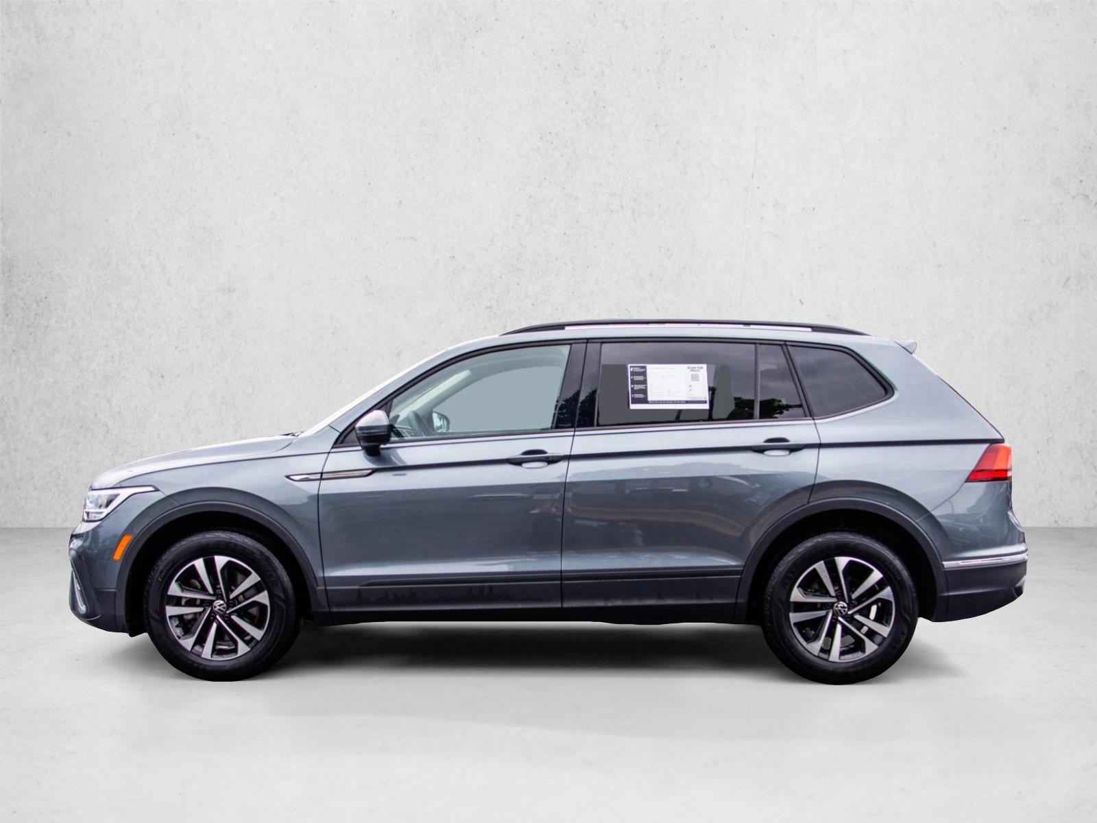 Thumbnail: 2024 Volkswagen Tiguan - 2