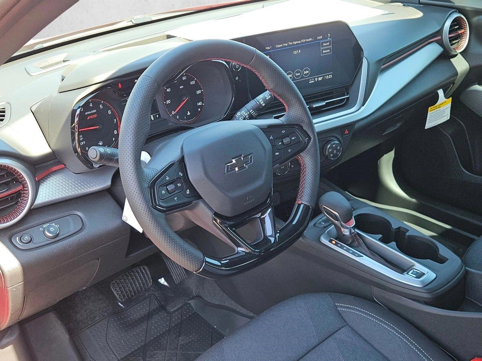 Thumbnail: 2026 Chevrolet Trax - 3