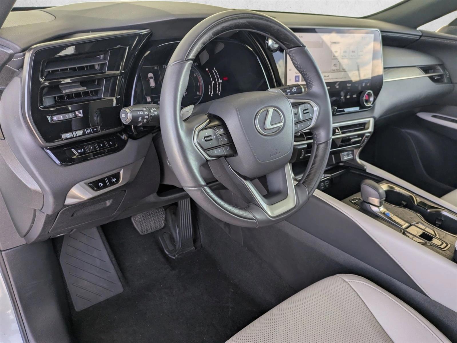 Thumbnail: 2024 Lexus RX - 3