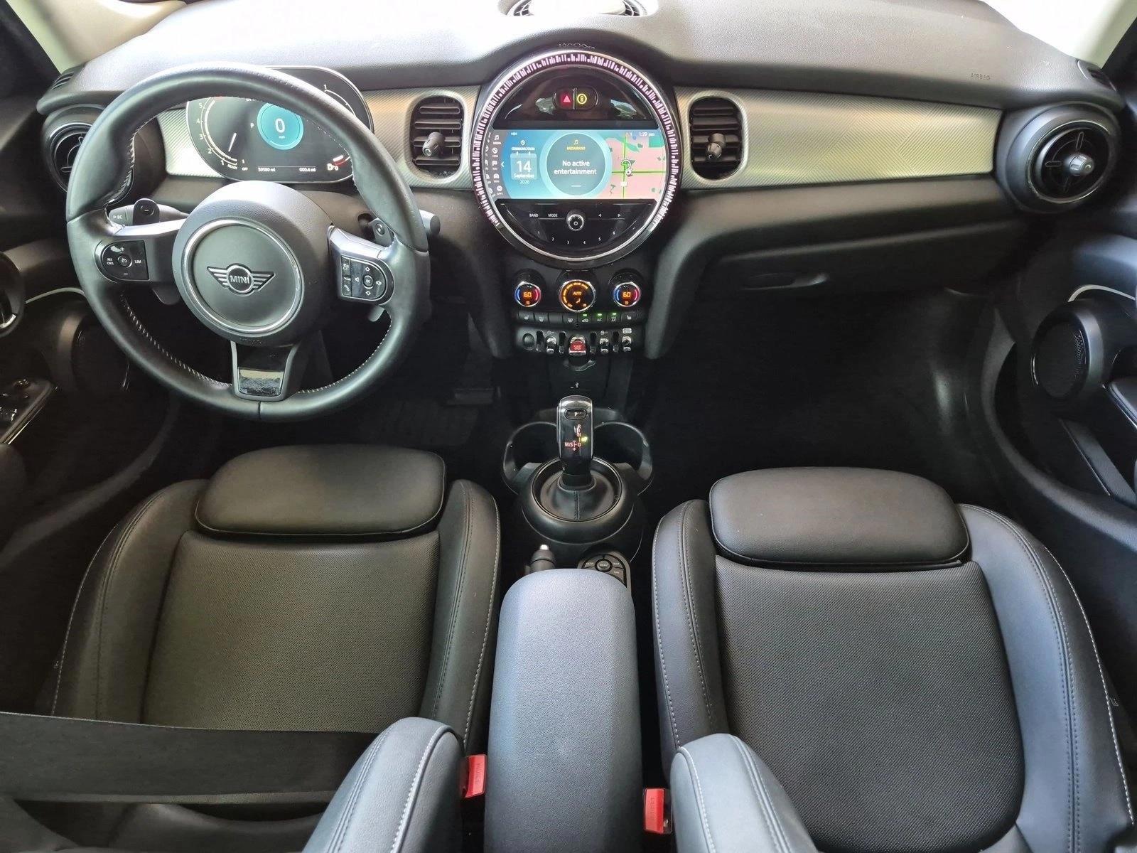 Thumbnail: 2024 MINI Cooper Hardtop - 3
