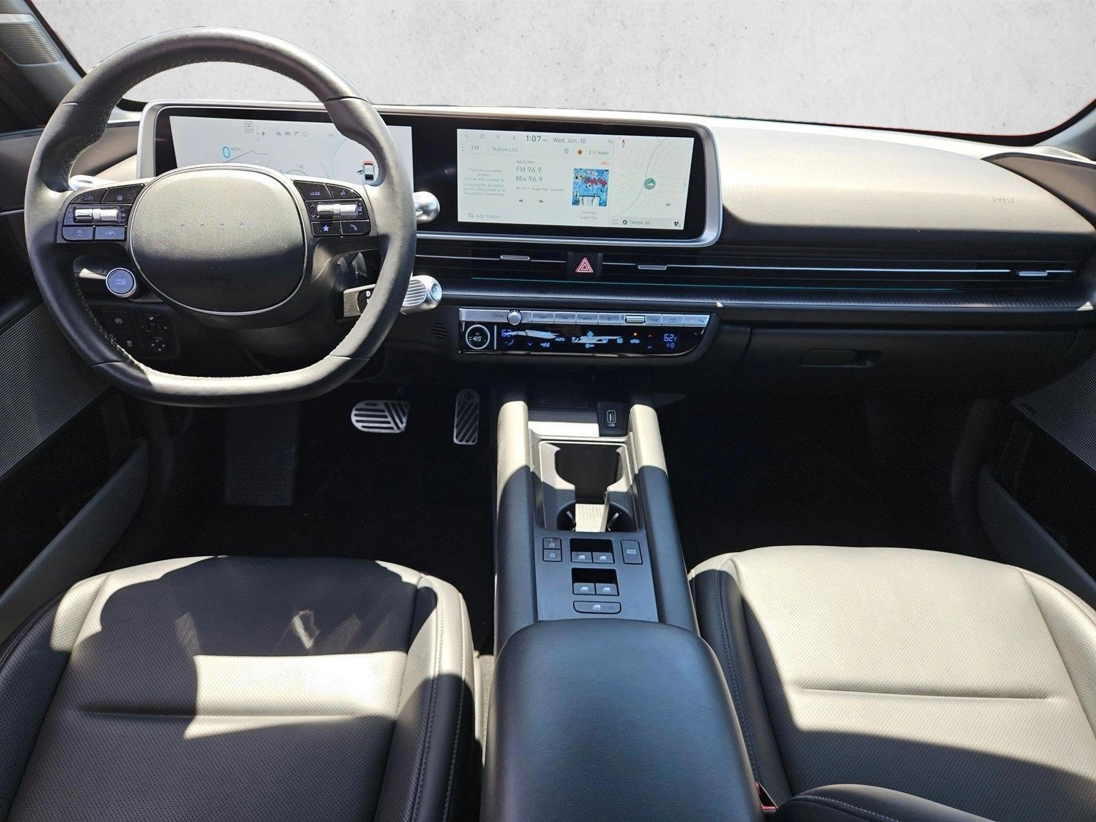 Thumbnail: 2023 Hyundai Ioniq 6 - 3