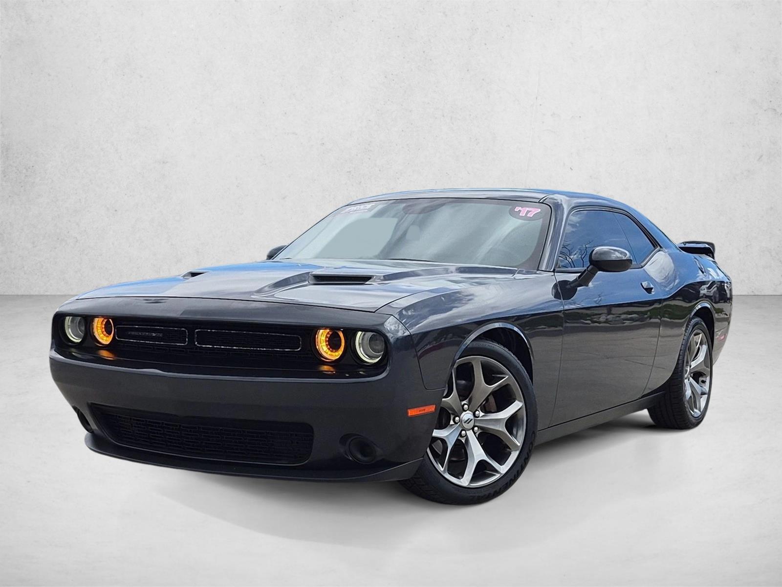2017 Dodge Challenger SXT
