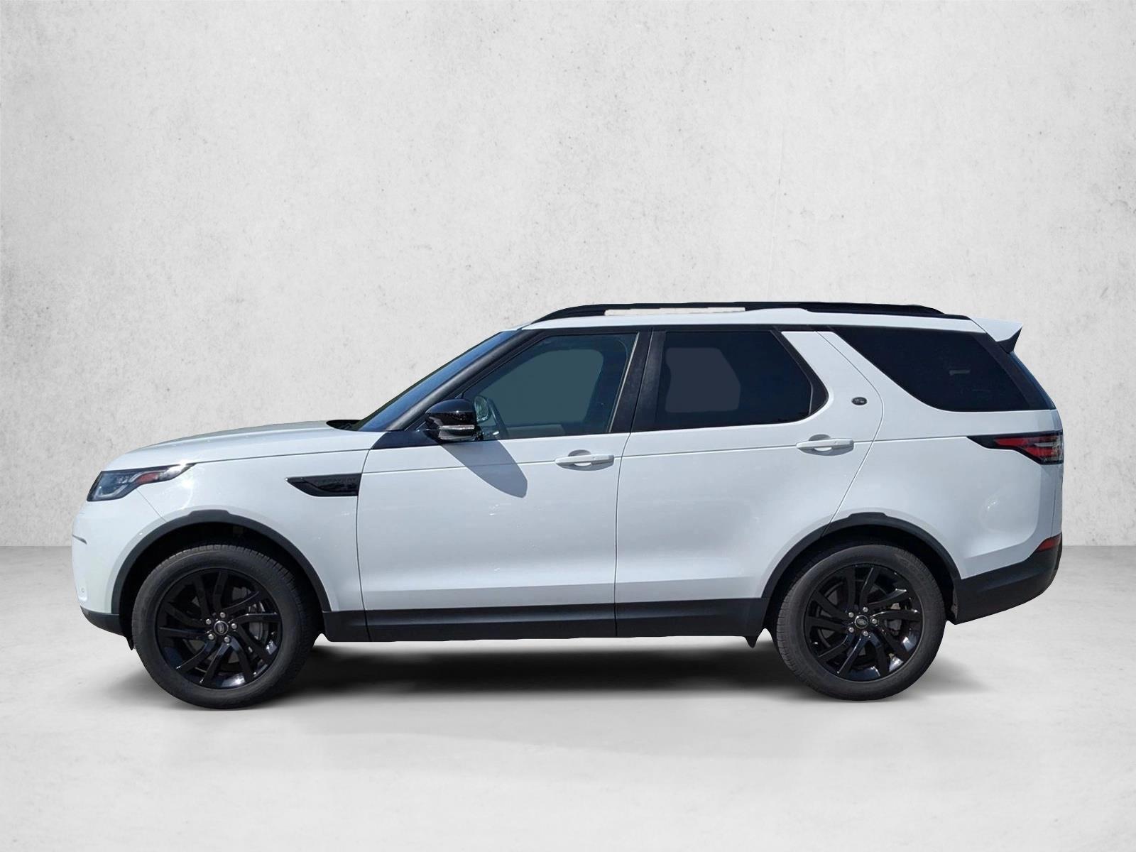 Thumbnail: 2018 Land Rover Discovery - 2