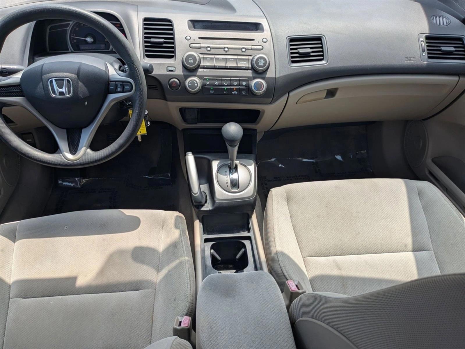 Thumbnail: 2010 Honda Civic - 4