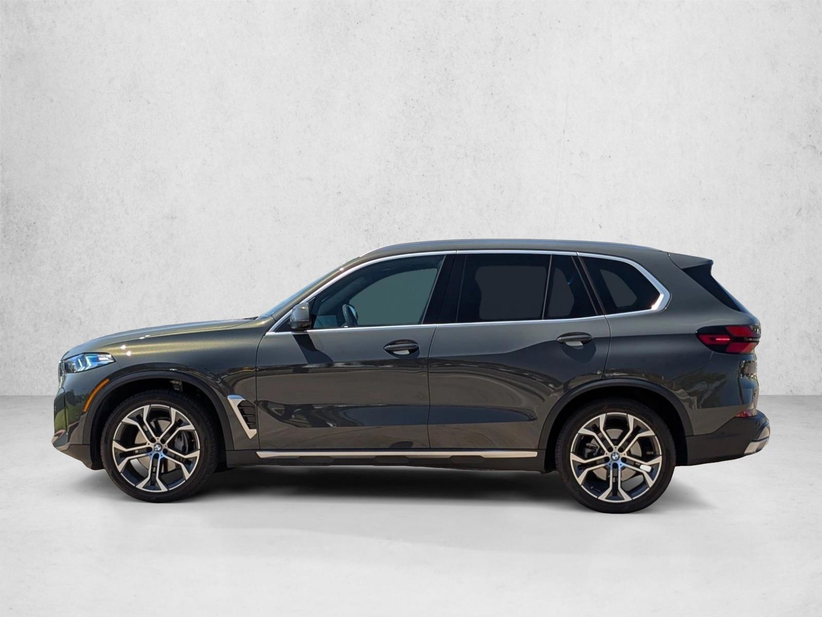 Thumbnail: 2026 BMW X5 - 2