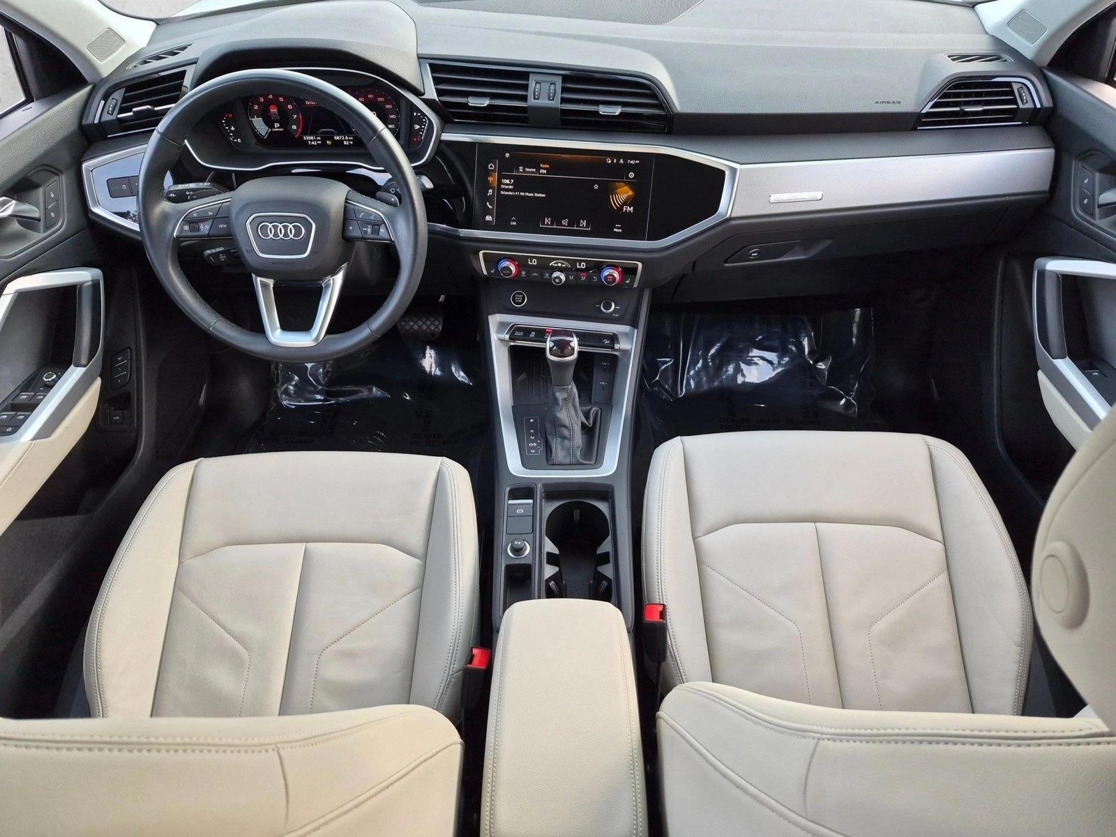 Thumbnail: 2024 Audi Q3 - 3