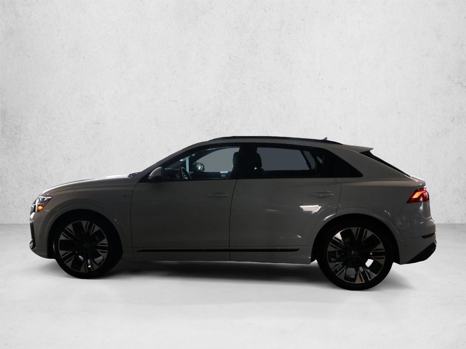 Thumbnail: 2026 Audi Q8 - 2