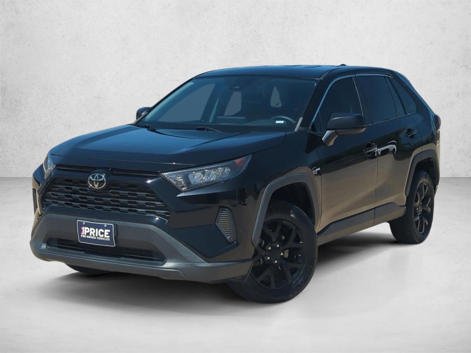 Thumbnail: 2022 Toyota RAV4 - 1