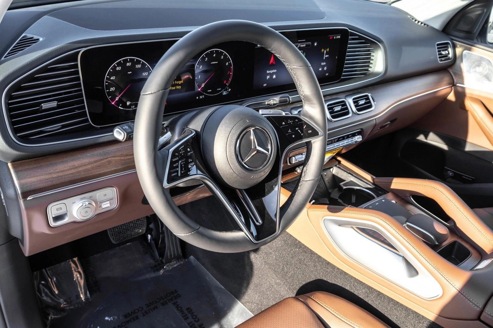 Thumbnail: 2026 Mercedes-Benz GLE - 3
