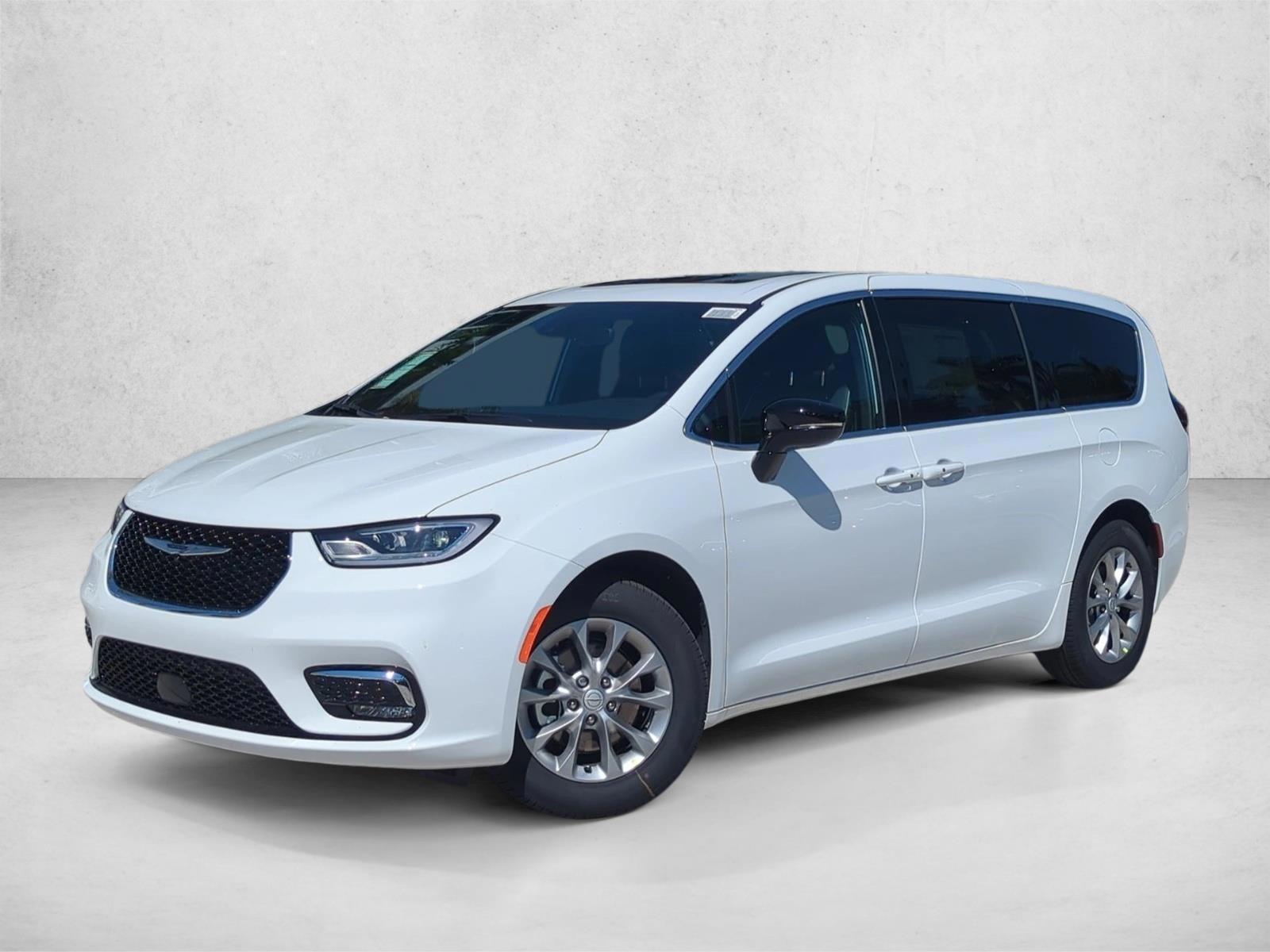 Thumbnail: 2026 Chrysler Pacifica - 1