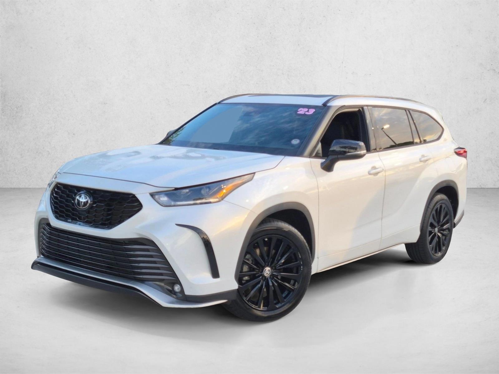 Thumbnail: 2023 Toyota Highlander - 1