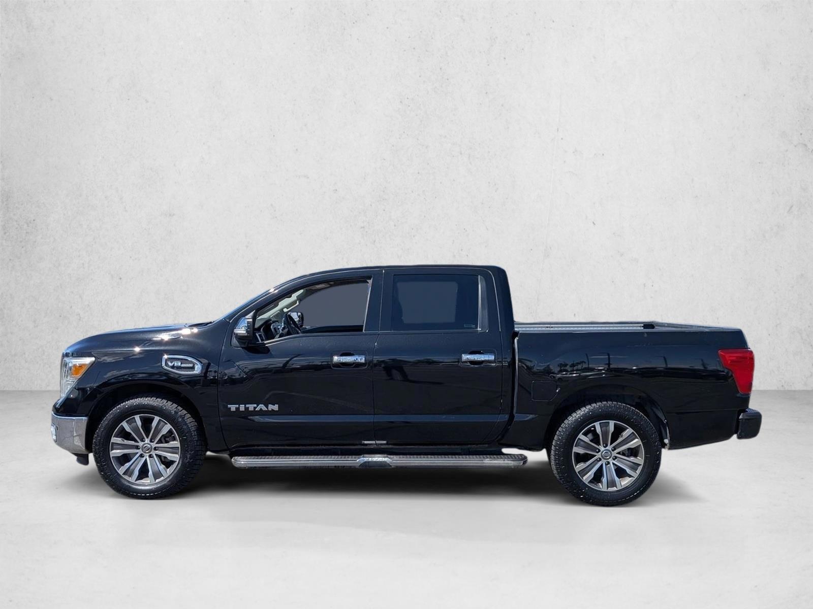 Thumbnail: 2017 Nissan Titan - 2