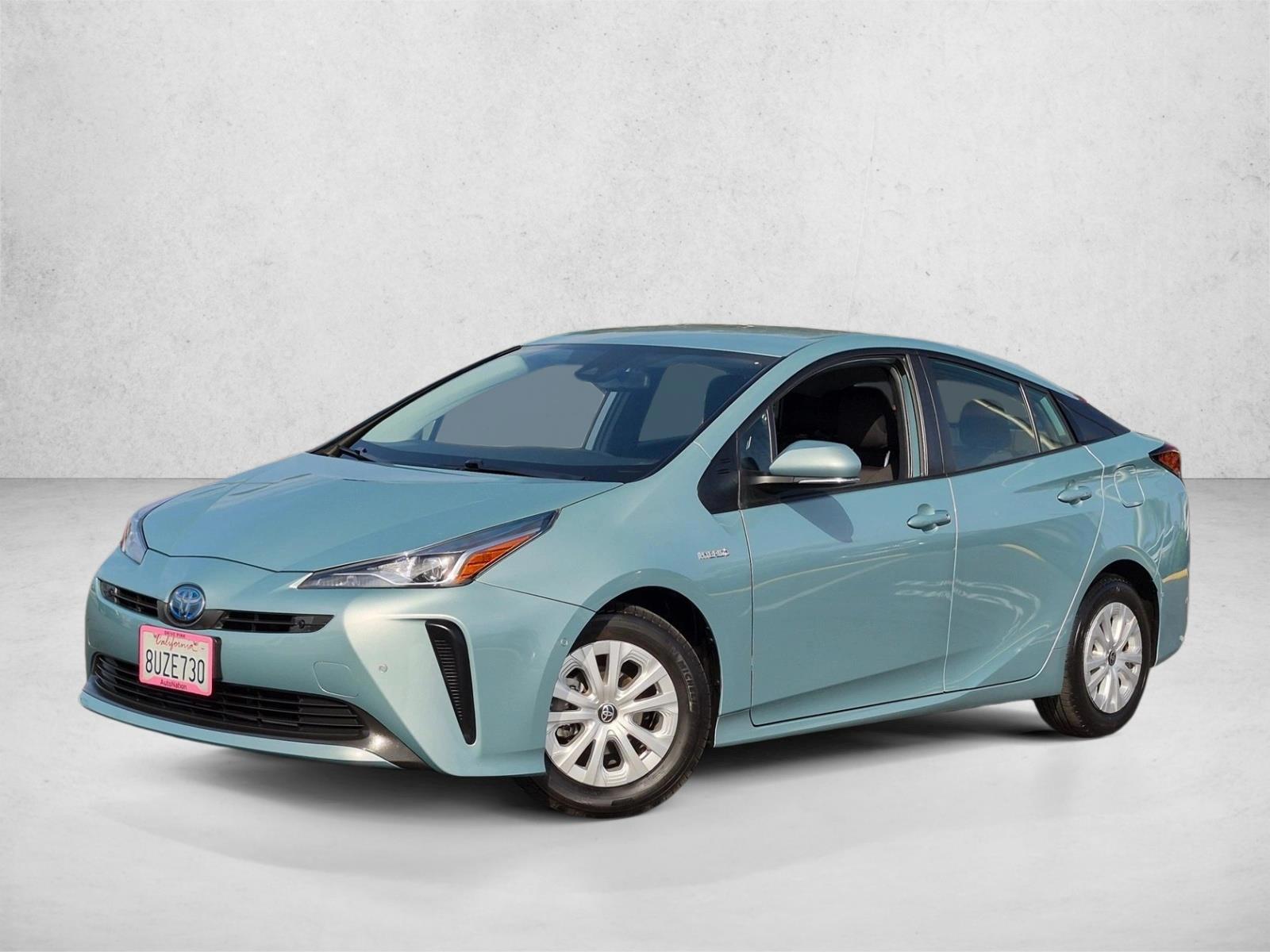 Thumbnail: 2021 Toyota Prius - 1