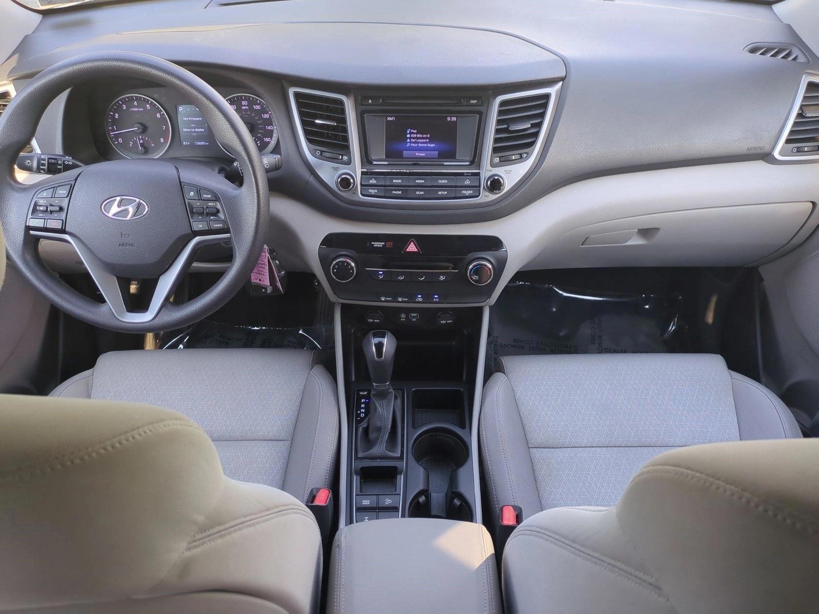 Thumbnail: 2016 Hyundai Tucson - 4