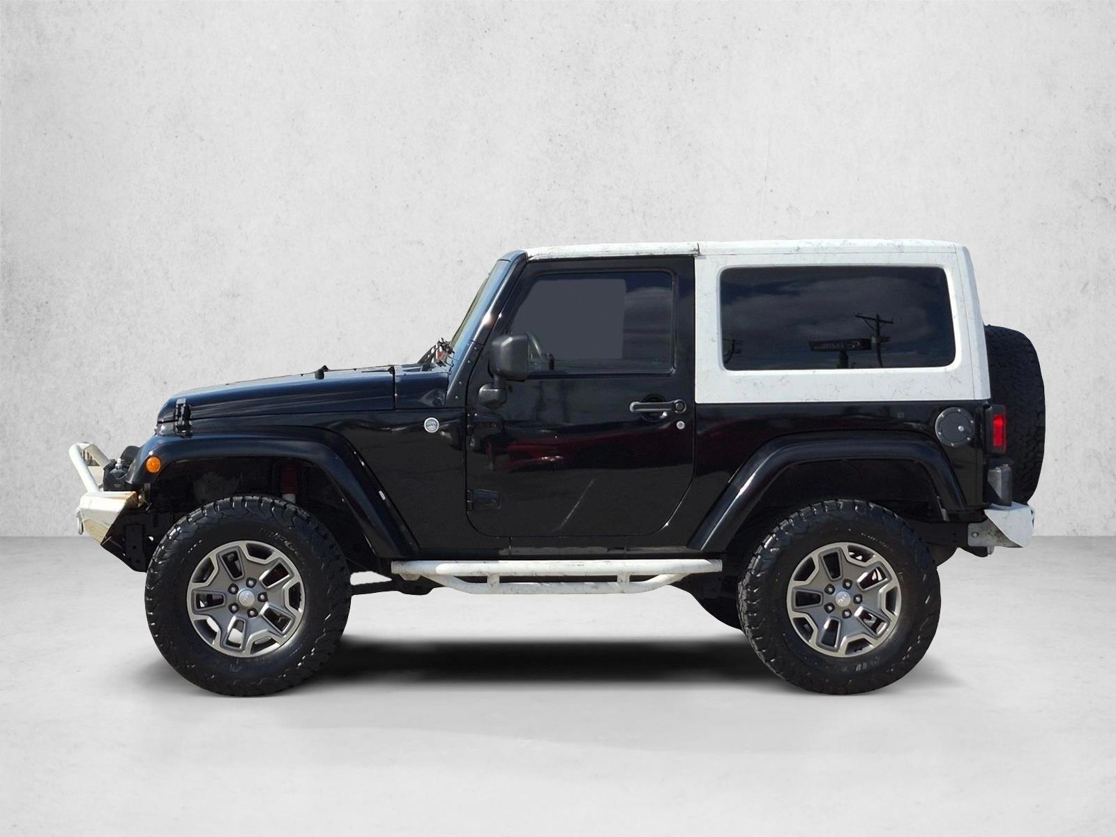 Thumbnail: 2011 Jeep Wrangler - 2