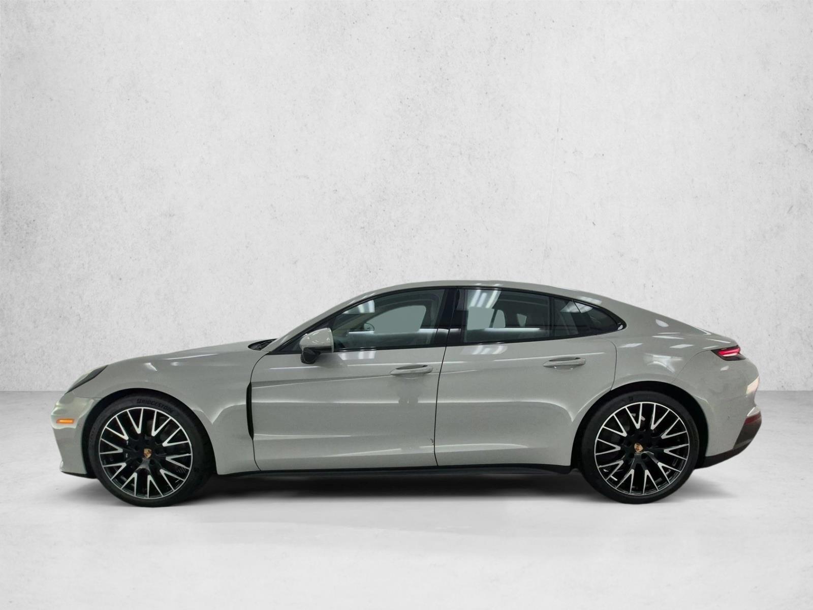 Thumbnail: 2026 Porsche Panamera - 2