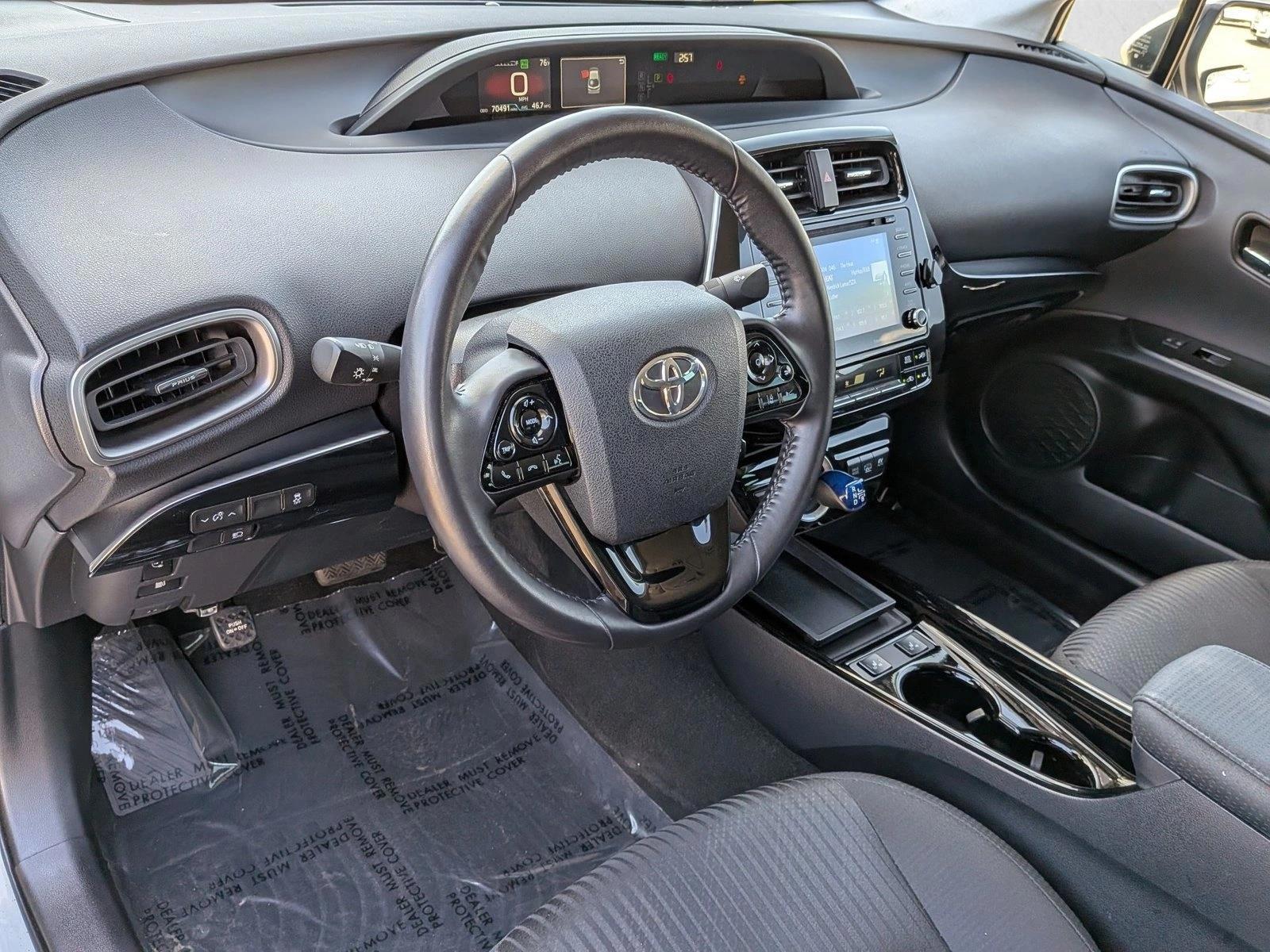 Thumbnail: 2022 Toyota Prius Prime - 3
