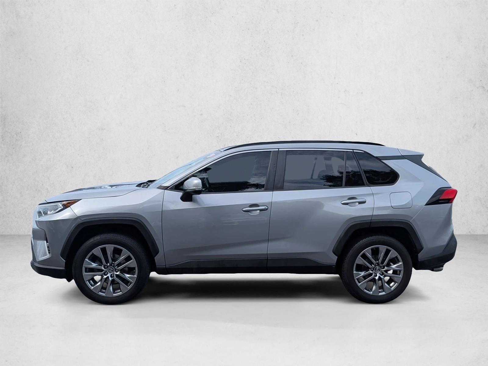 Thumbnail: 2019 Toyota RAV4 - 2