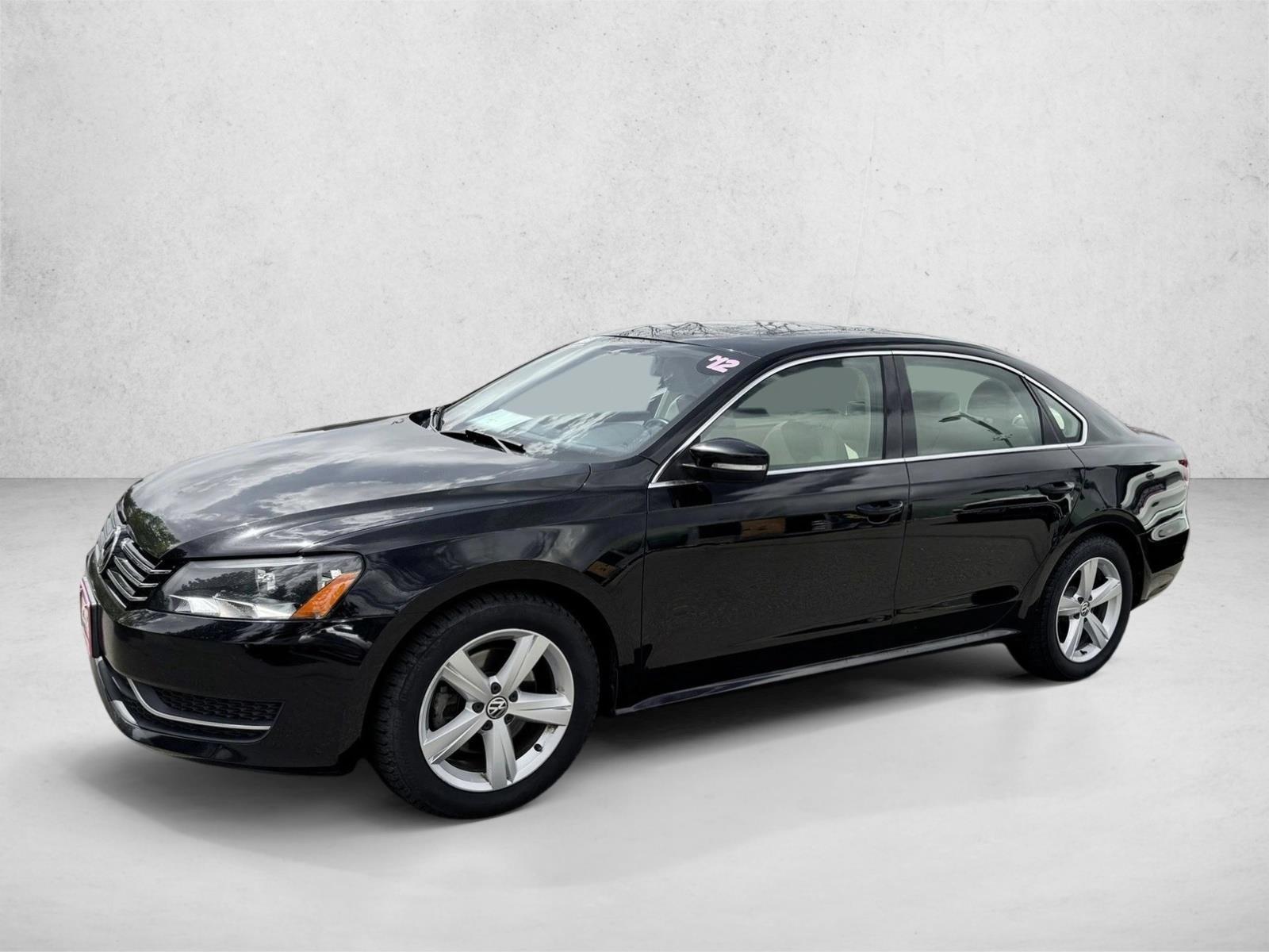Thumbnail: 2012 Volkswagen Passat - 1