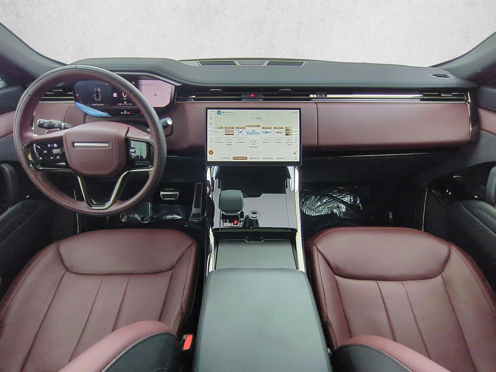 Thumbnail: 2024 Land Rover Range Rover Sport - 3