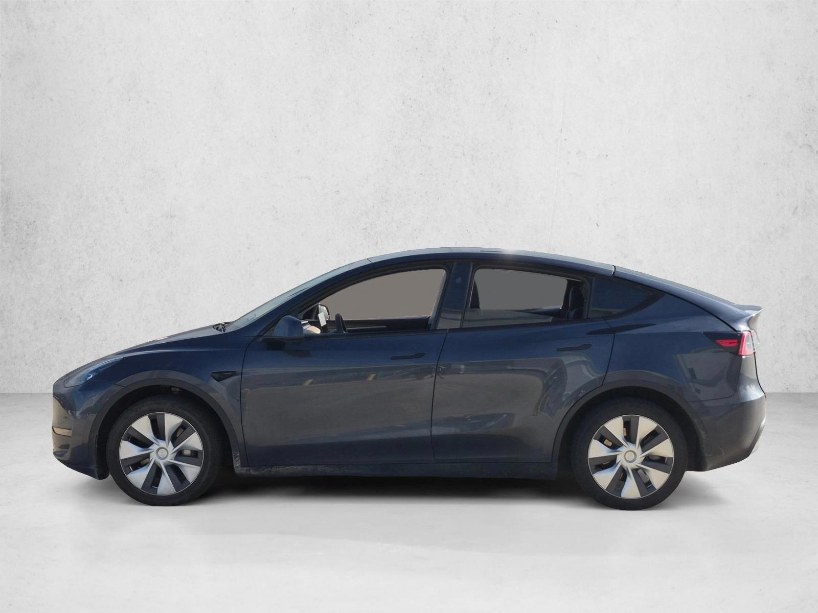 Thumbnail: 2024 Tesla Model Y - 2