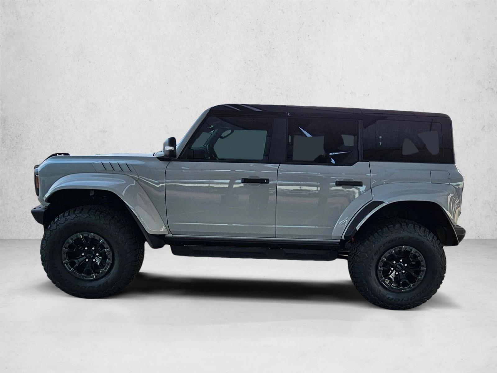 Thumbnail: 2026 Ford Bronco - 2