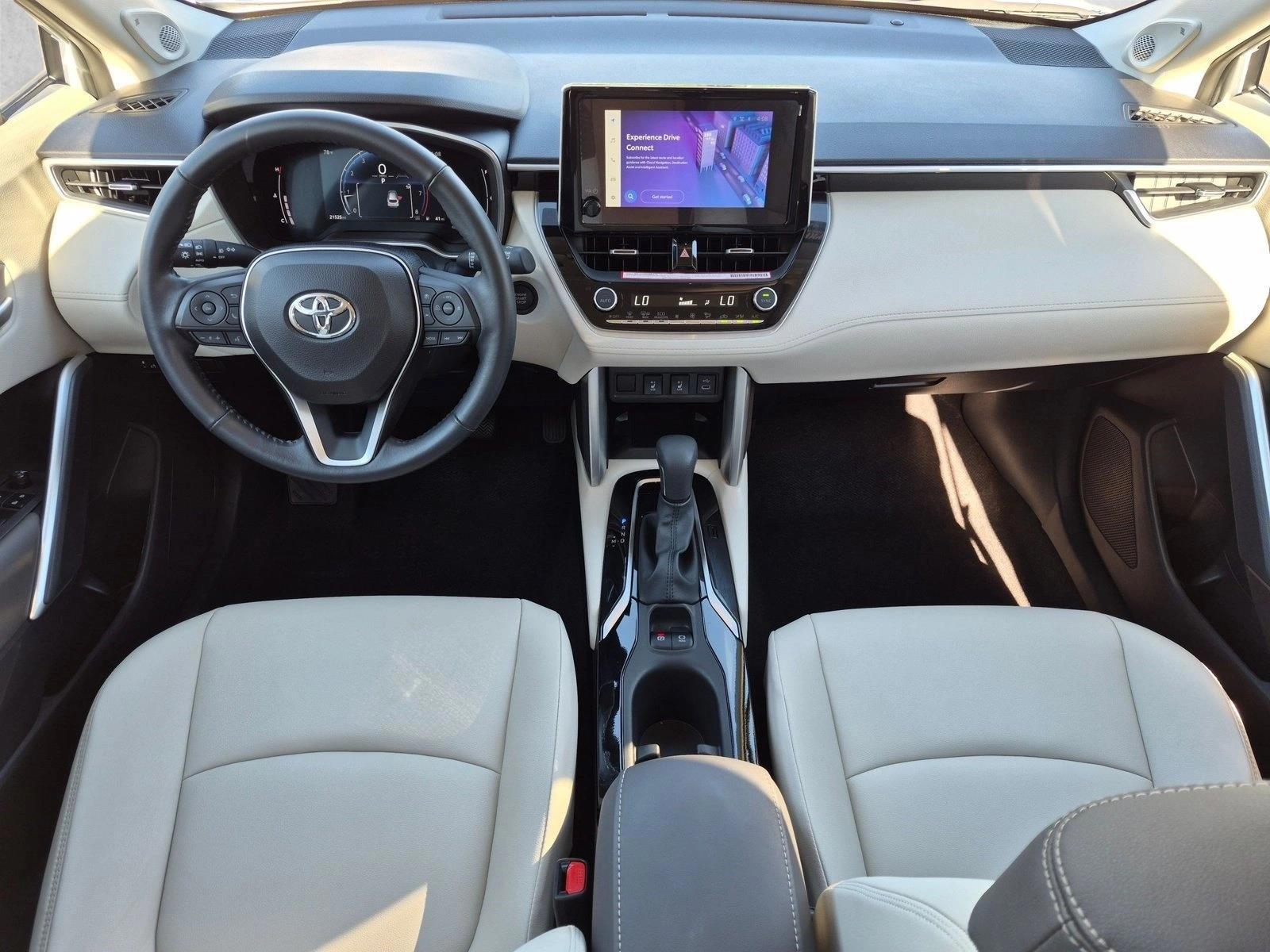 Thumbnail: 2024 Toyota Corolla Cross - 4