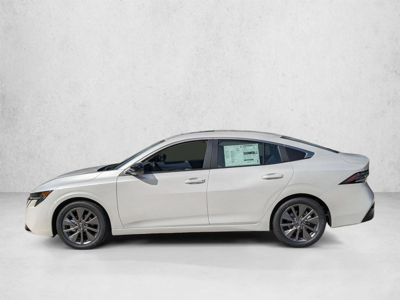 Thumbnail: 2026 Nissan Sentra - 2