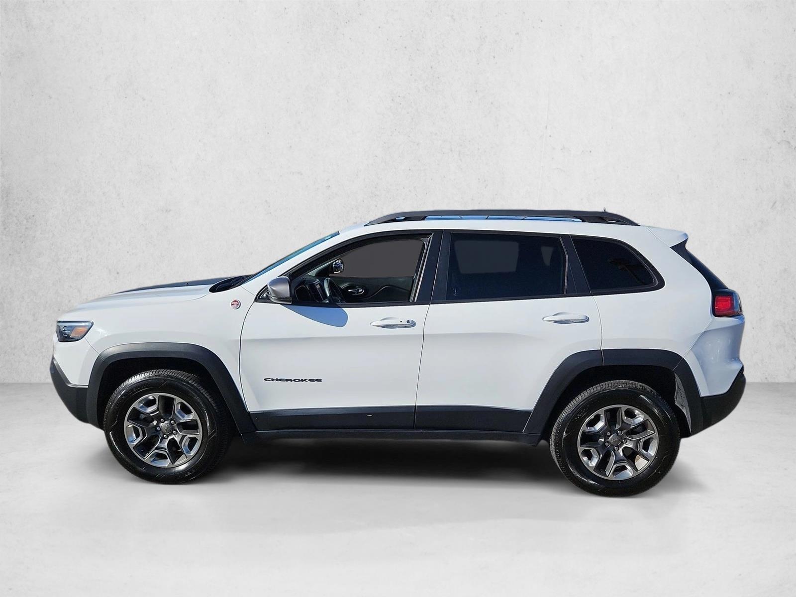 Thumbnail: 2019 Jeep Cherokee - 2