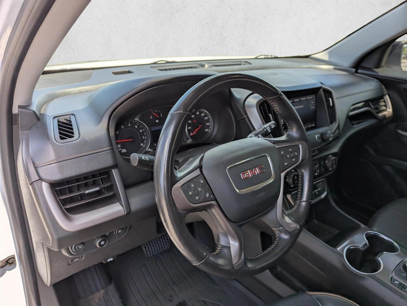 Thumbnail: 2022 GMC Terrain - 3
