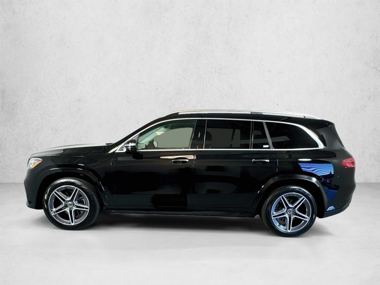 Thumbnail: 2026 Mercedes-Benz GLS - 2