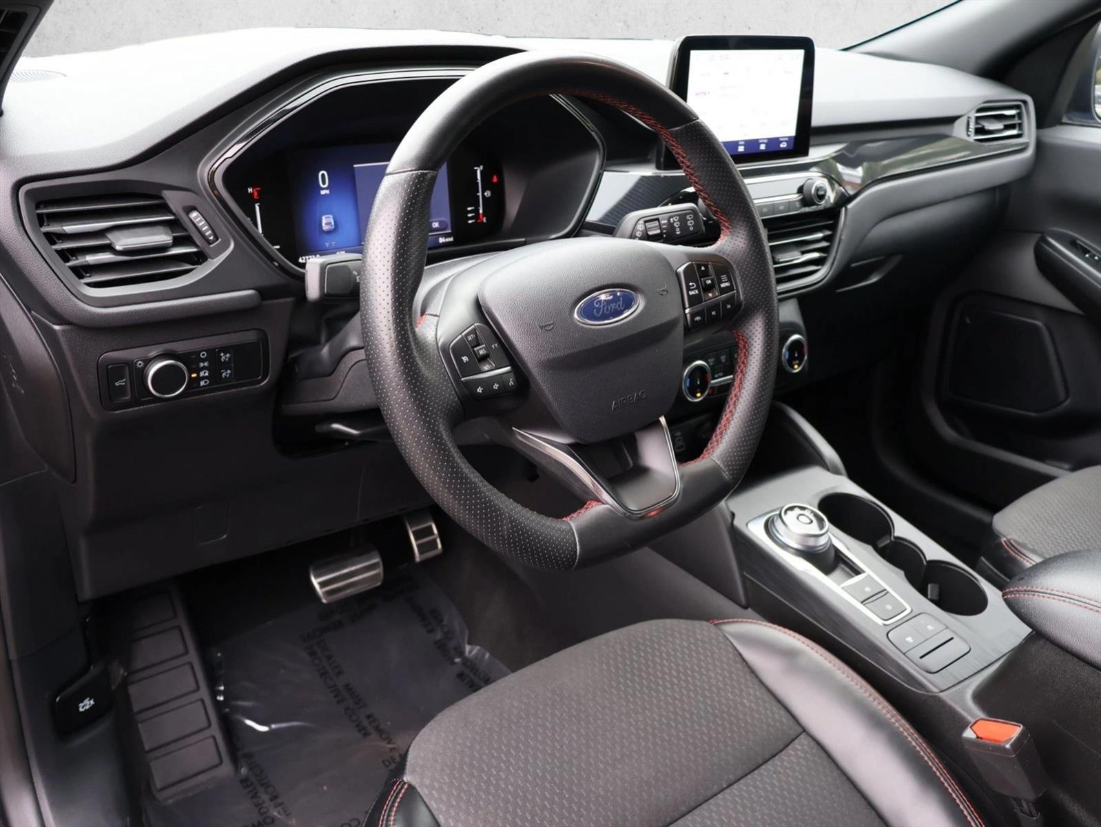 Thumbnail: 2024 Ford Escape - 3