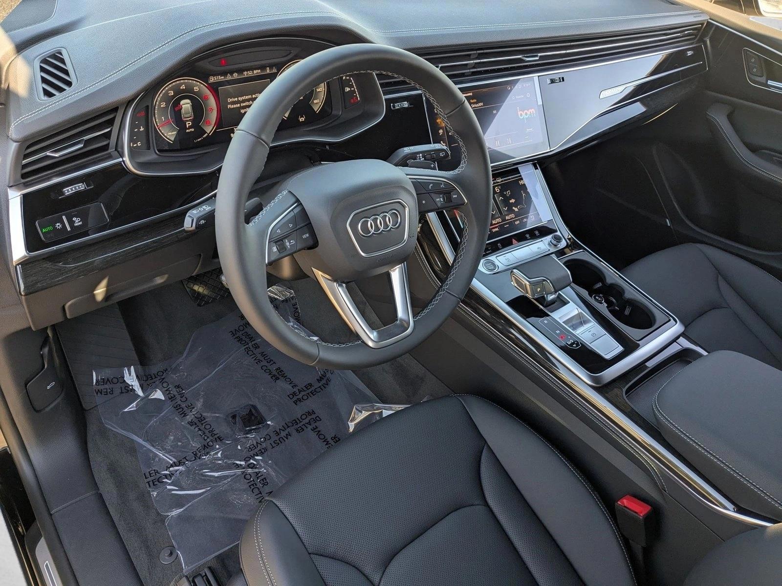 Thumbnail: 2026 Audi Q8 - 3