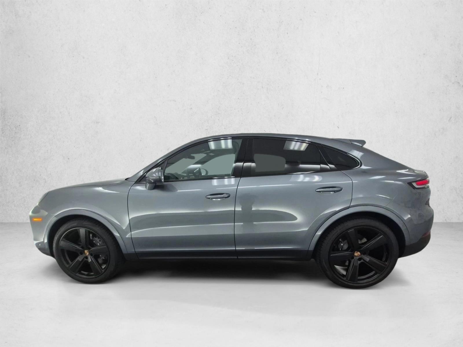Thumbnail: 2026 Porsche Cayenne - 2