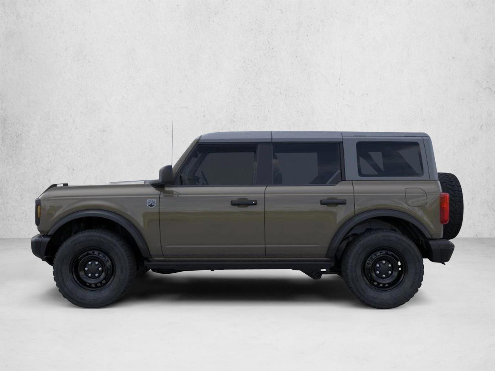 Thumbnail: 2026 Ford Bronco - 3