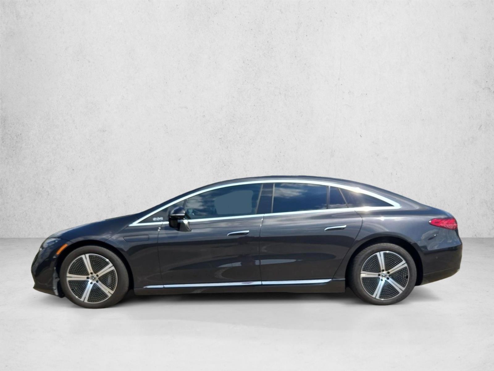 Thumbnail: 2023 Mercedes-Benz EQS - 2