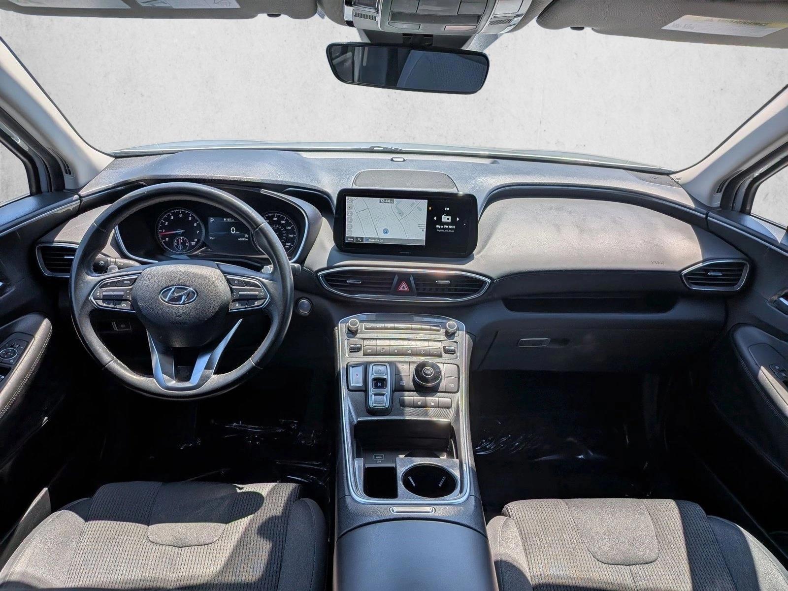 Thumbnail: 2023 Hyundai Santa Fe - 4