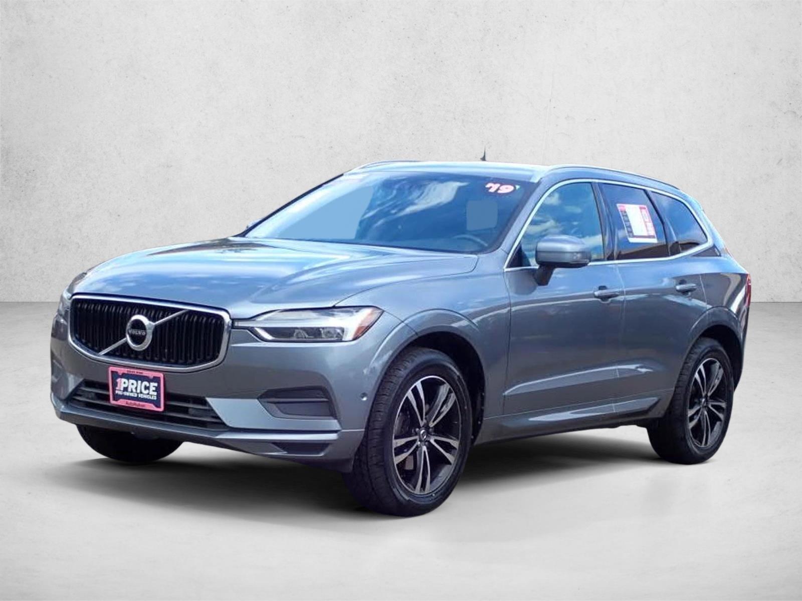 Thumbnail: 2019 Volvo XC60 - 1