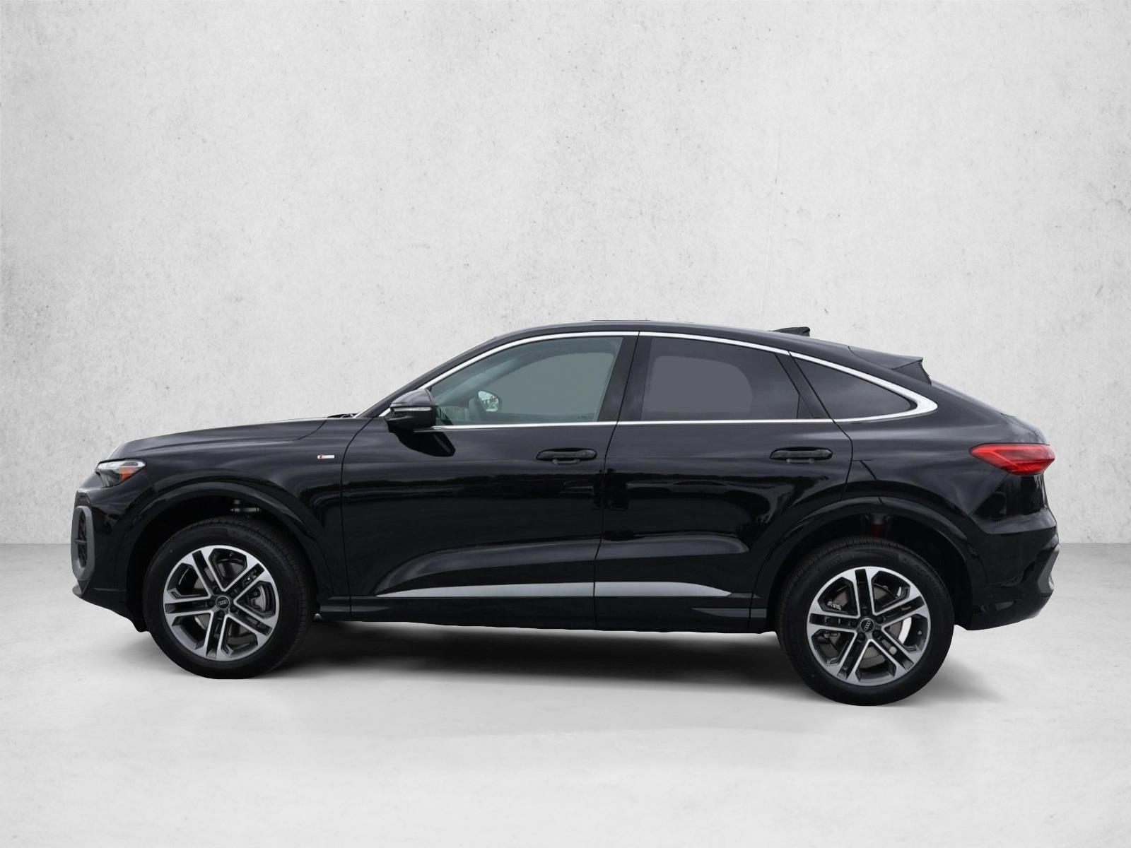 Thumbnail: 2026 Audi Q5 - 2
