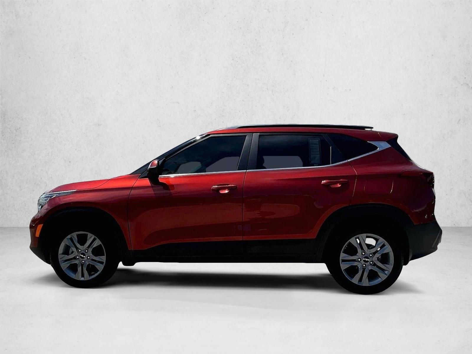 Thumbnail: 2022 Kia Seltos - 2
