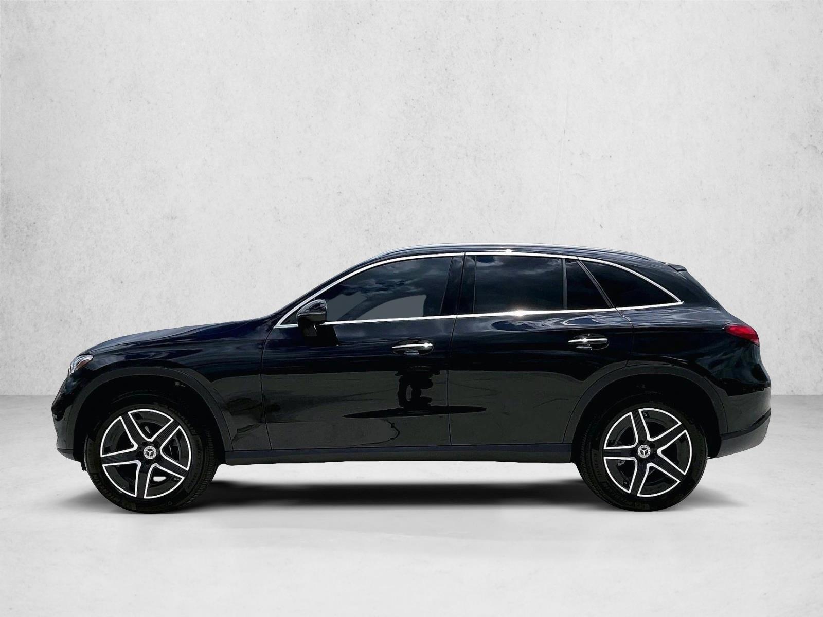 Thumbnail: 2026 Mercedes-Benz GLC - 2