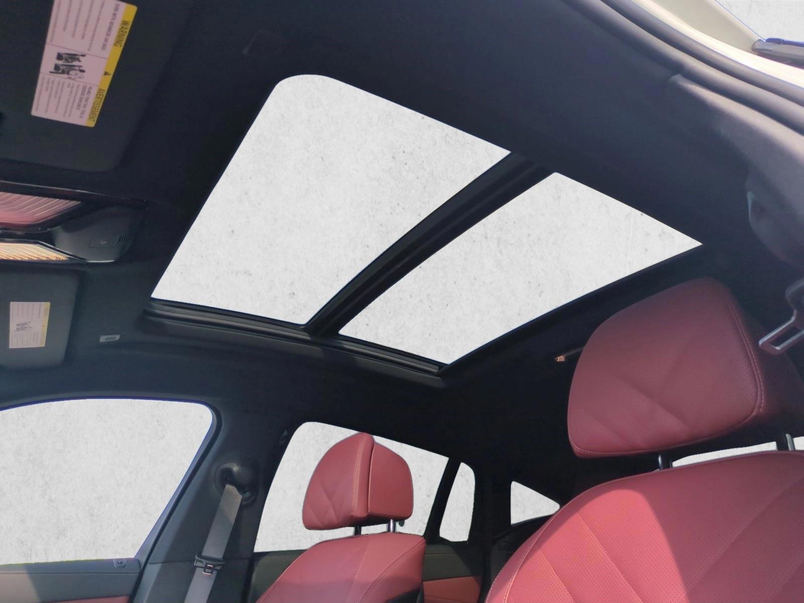 2026 BMW X6 M60i - Photo 16