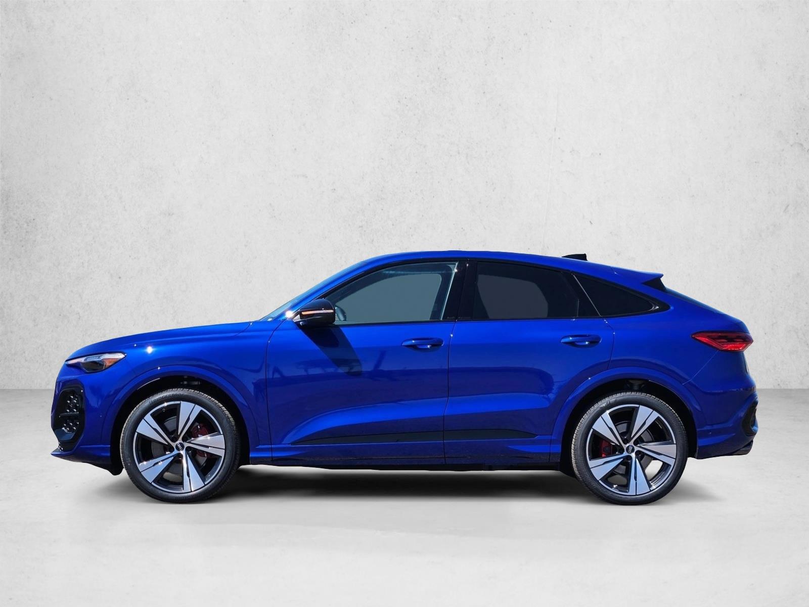 Thumbnail: 2026 Audi SQ5 - 2